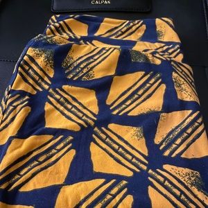 LuLaRoe leggings OS size 2-12